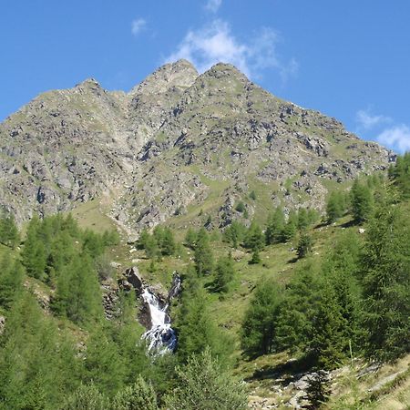 Hotel Blitzburg Brunico Kültér fotó